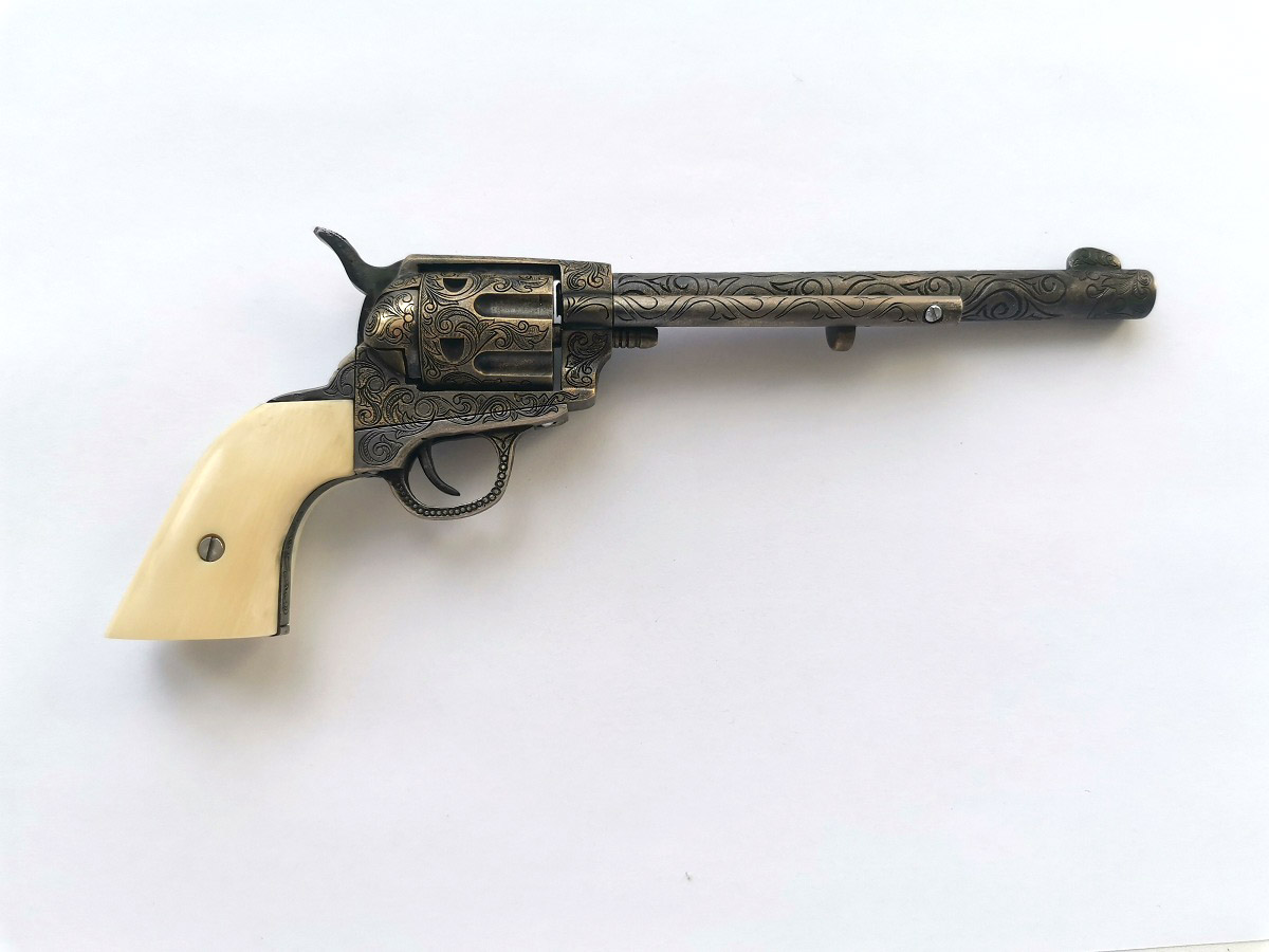4mm Colt 1873 Peacemaker scale 1:2