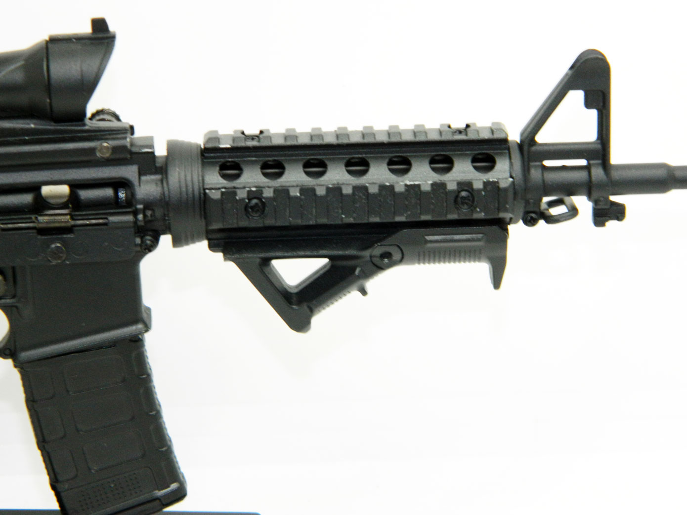 Colt M4A1 tactical scale 1:4 ����������� 2