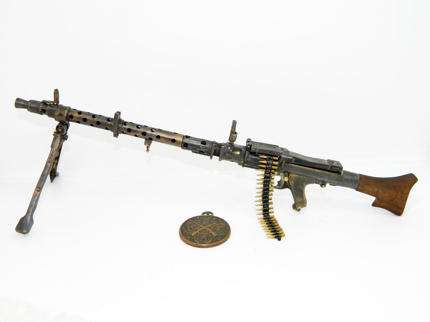 MG34 machine gun on a scale of 1:4