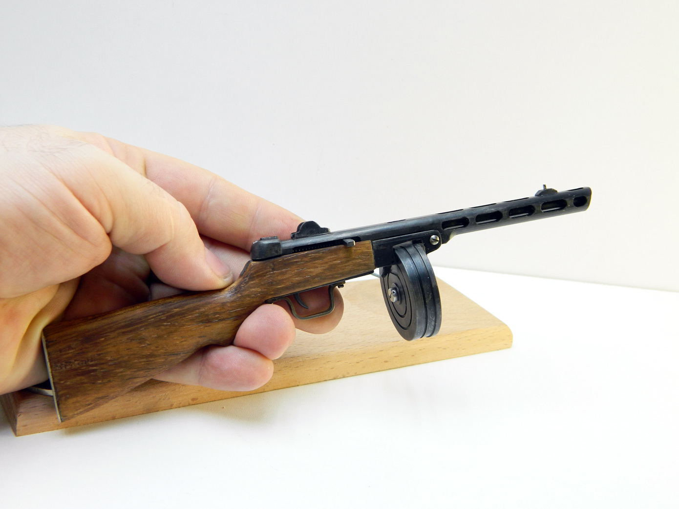PPSh-41 scale 1:4 ����������� 7